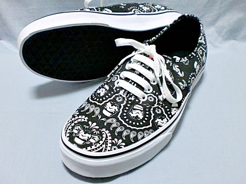 VANS AUTHENTIC STORMTROOPER BANDANA