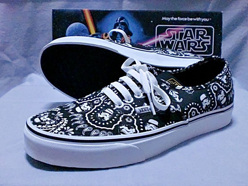 VANS AUTHENTIC STORMTROOPER BANDANA